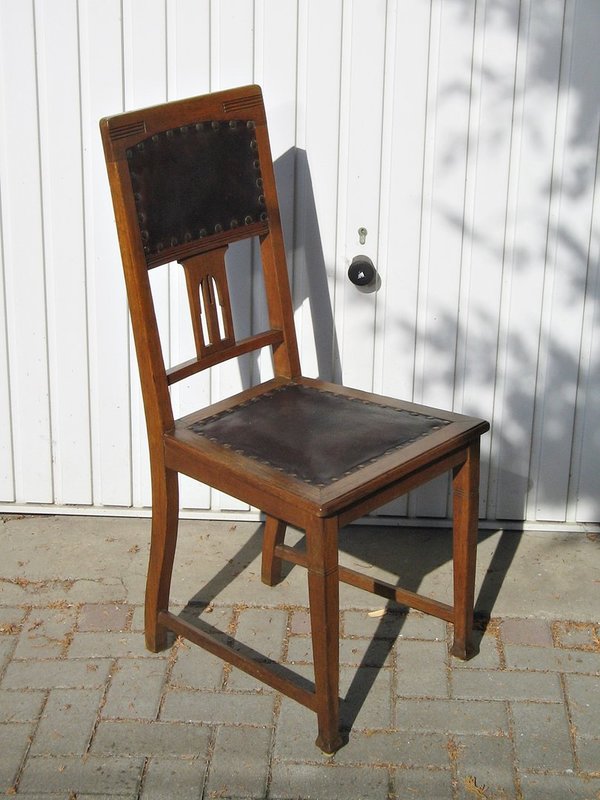 4 Stühle um 1910 ~ Eiche mit original Echtleder