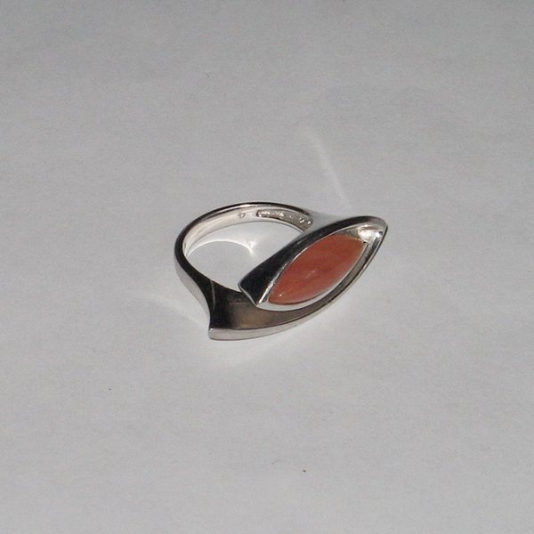 Silber-Ring in Schiffchen-Form mit karamellfarbenem Stein ~ Ringgröße 57