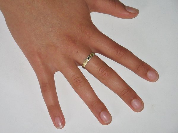 Silber-Ring, vergoldet, mit Sternchen ~ Ringgröße 59