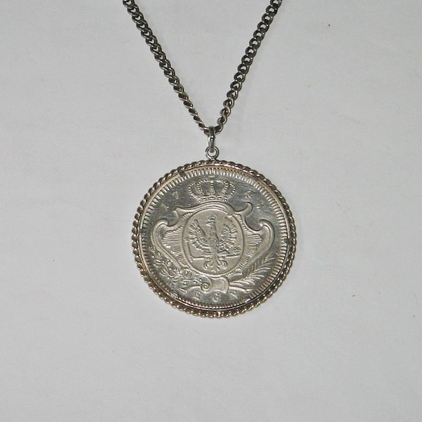 Halskette mit Münz-Anhänger von 1973 ~ Nachbildung des preußischen Silbertalers 1741