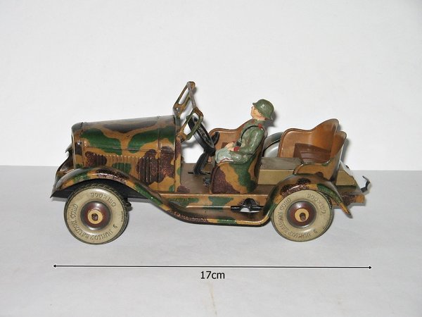 Tippco Kübelwagen mit Figur ~ Wehrmacht