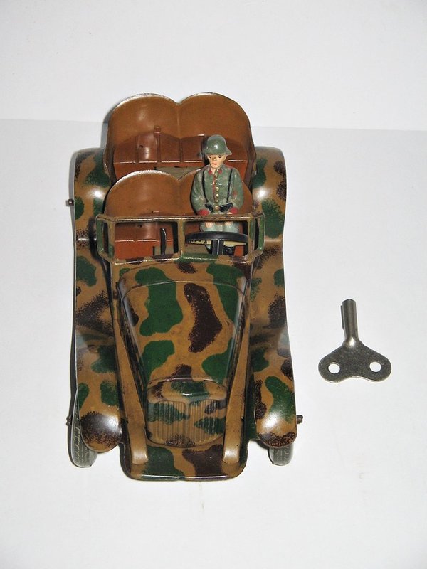 Tippco Kübelwagen mit Figur ~ Wehrmacht