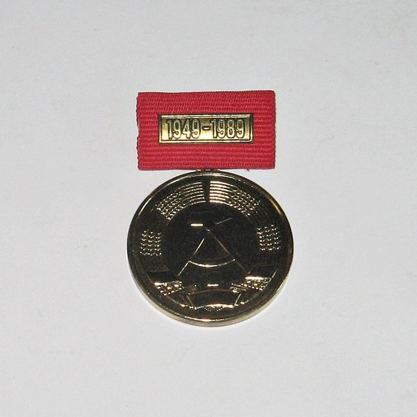 Ehrenmedaille zum 40. Jahrestag der DDR