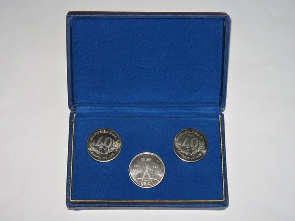 3 Medaillen "40 Jahre Sportvereinigung Lokomotive der DDR"