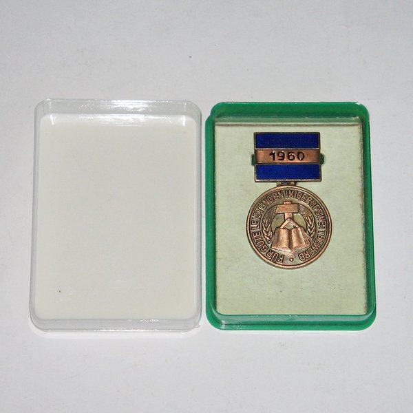 DDR-Medaille "Für gute Leistungen im Berufswettbewerb" 1960