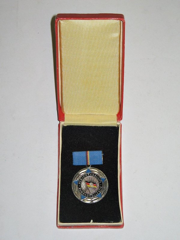 DDR-Medaille „Hervorragendes Jugendkollektiv“
