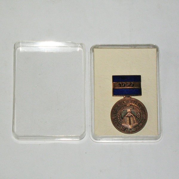 DDR-Medaille "Für gute Leistungen im Berufswettbewerb" 1959