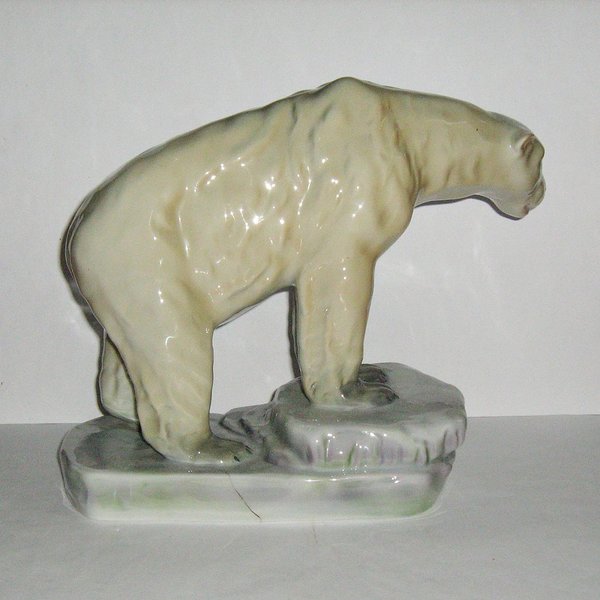 Eisbär auf Scholle ~ K. Sehrer um 1920
