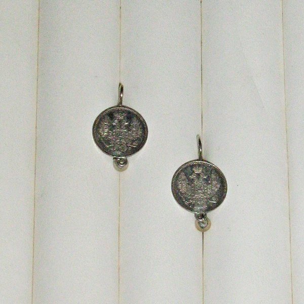 silberner Ohrschmuck aus Kopeken-Münzen