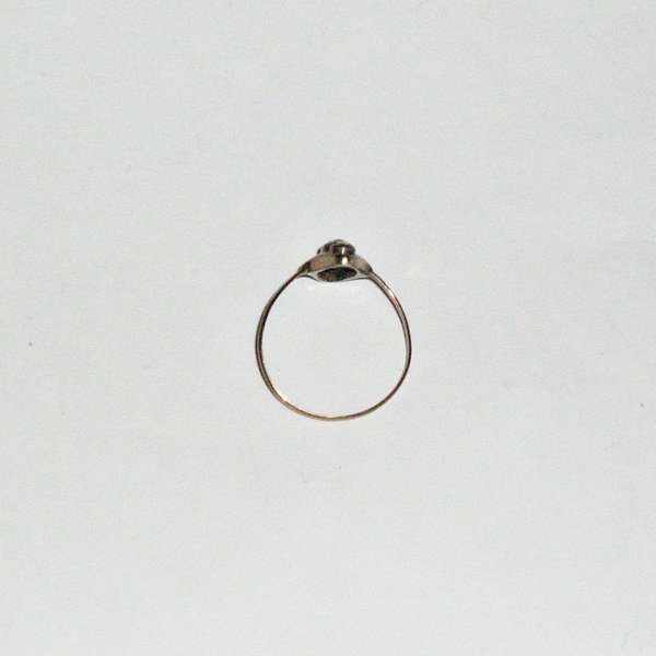 zierlicher Damen-Ring mit weißen Schmucksteinen ~ 333er ~ Ringgröße 53