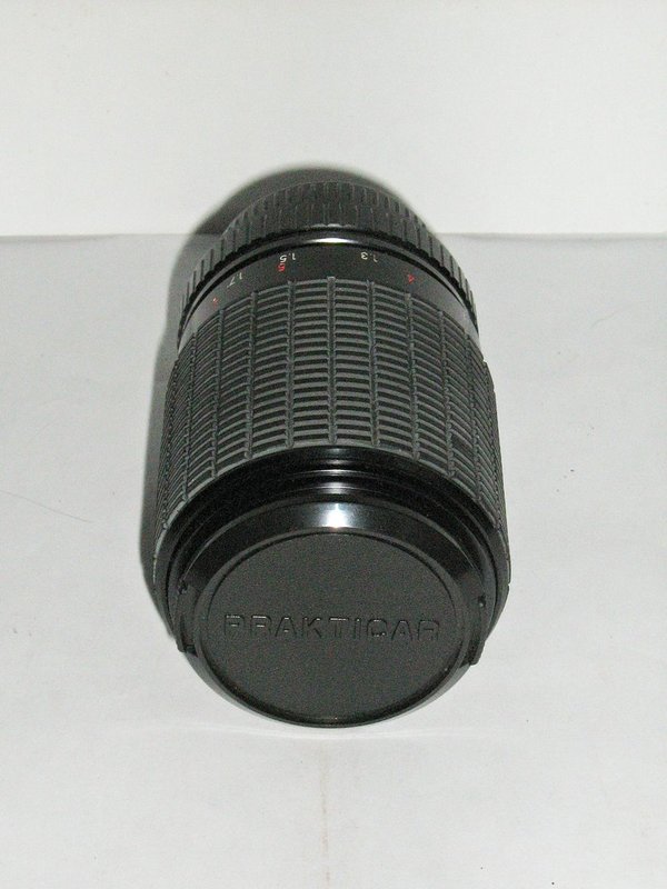 Pentacon Prakticar Zoom Objektiv 1:4,0-5,6 f=70-210mm