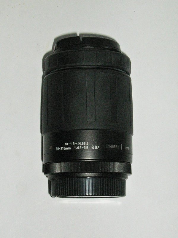 Tamron Objektiv 1:4,5-5,6 f=80-210mm für Nikon AF mit Etui
