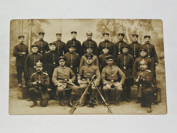 Feldpostkarte "Rekruten und Ausbilder des 1. Garde-Fußartillerie-Regiments" ~ 1915