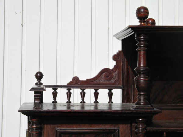 Gründerzeit Schreibtisch mit Aufsatz und Säulengalerie
