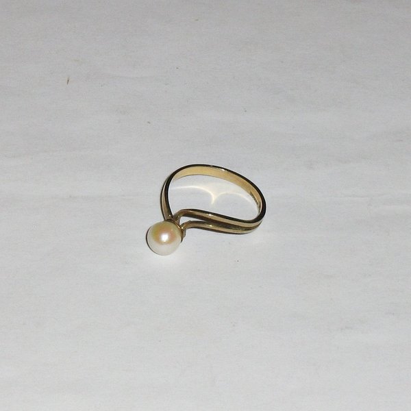 Damen-Ring mit Perle ~ 333er Gold ~ Ringgröße 52